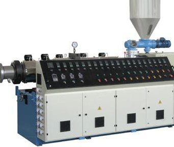 双螺杆挤出机的日常保养和定期保养之间的区别和联系有哪些?